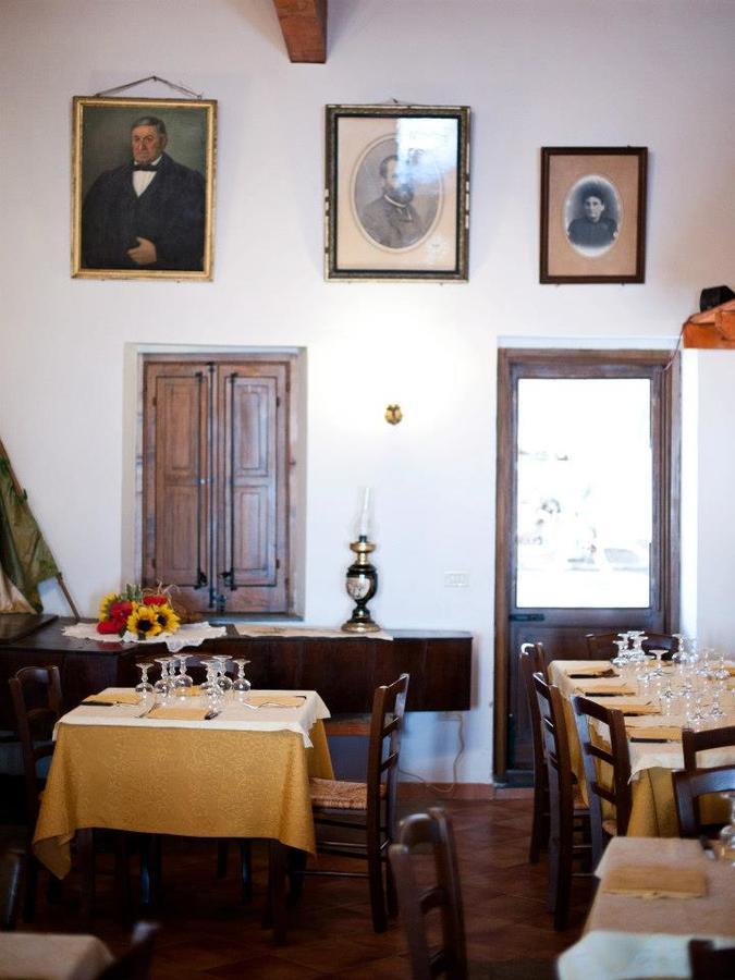 Le Giare Hotell Itala Eksteriør bilde
